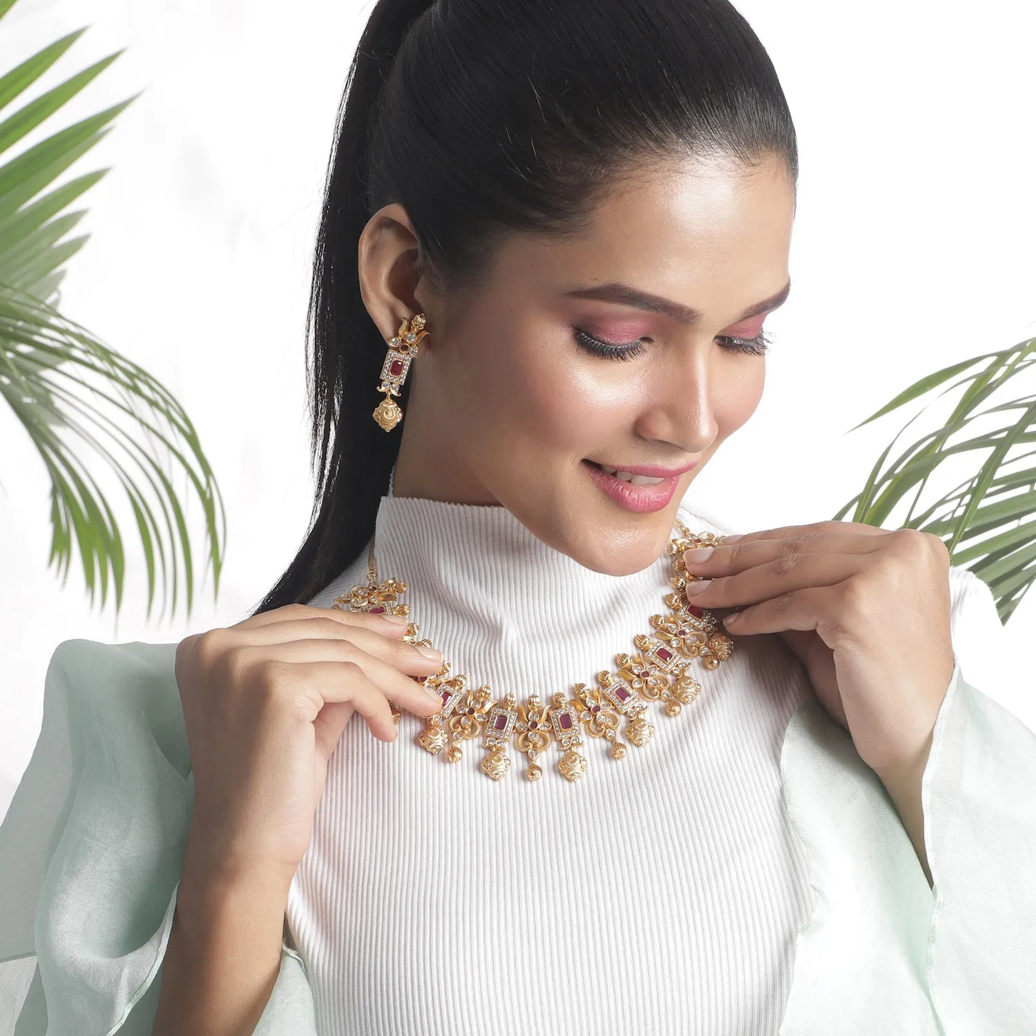 Ahaana Antique Necklace Set