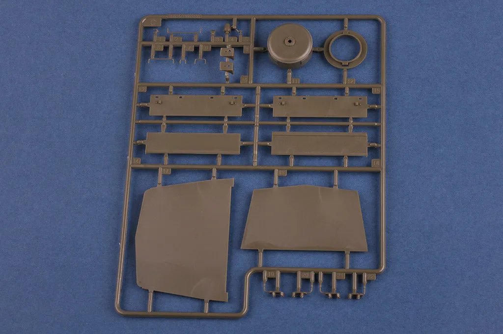 Hobby Boss Military 1/35 Soviet MBV-2 w/F34 Gun Kit