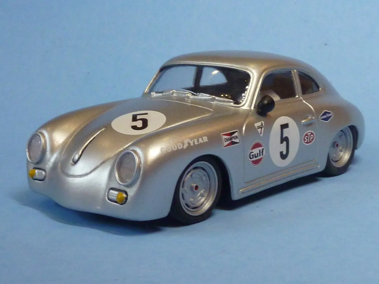 Porsche 356, 1.24 (24TH-401)