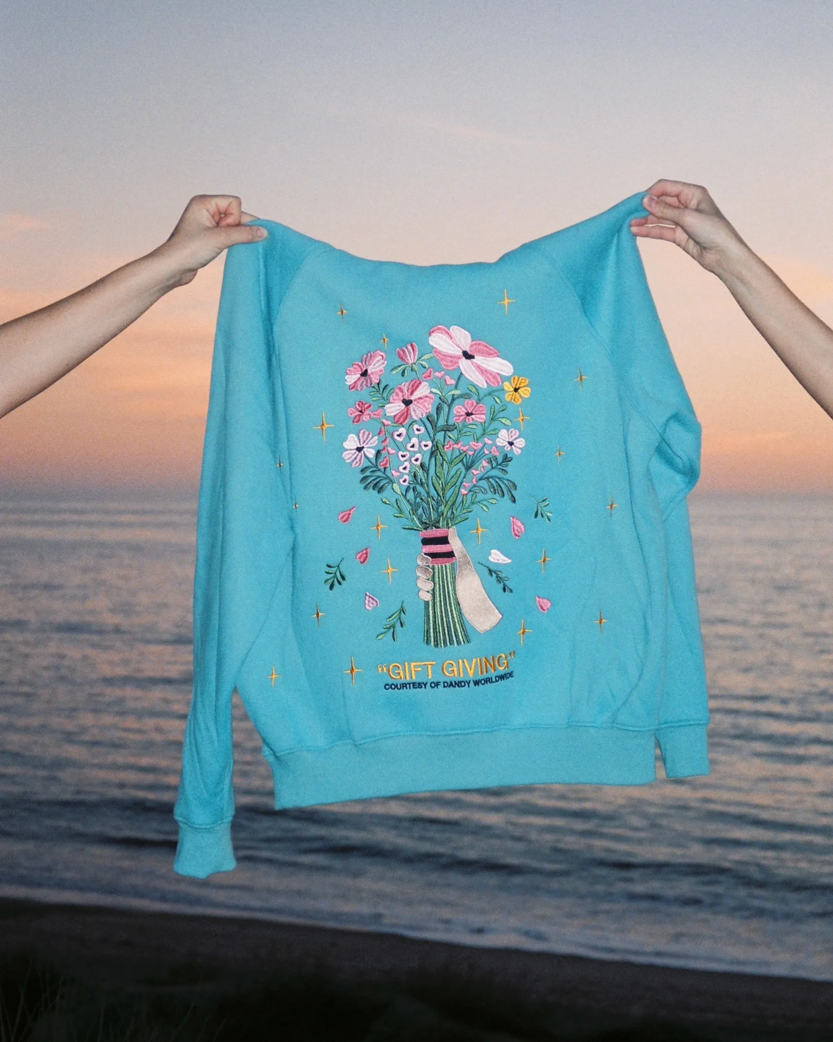 Cozy Oversized Blue Lux Hoodie for Effortless Style – Perfect Gift Giving Alternative